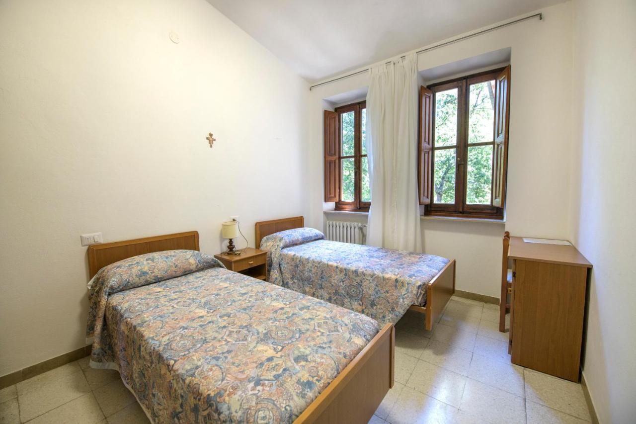 Hotel Casa PerFerie “PASTOR ANGELICUS” Verna Exterior foto